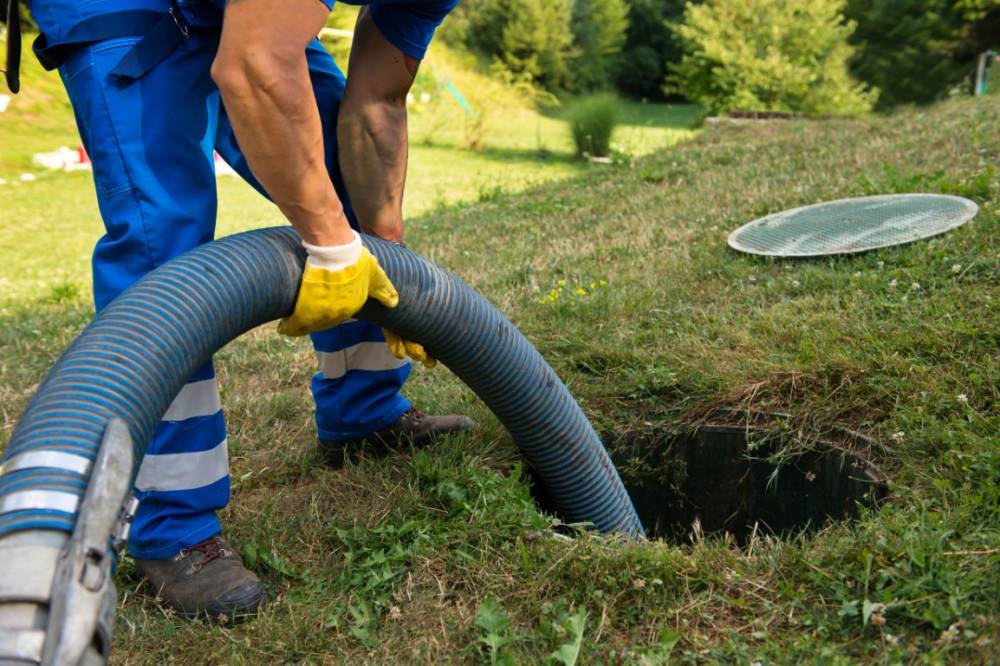 Assainissement près de Roaillan